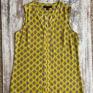 Banana Republic sleeveless xs gold and pink top